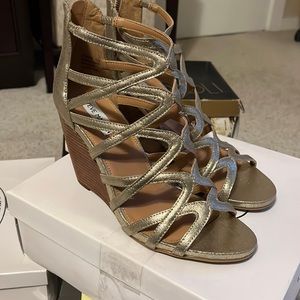 Steve Madden Wedges
